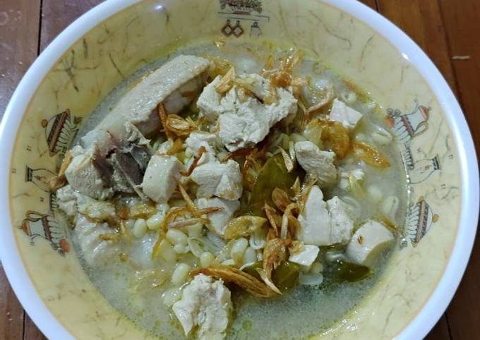 Resep Soto Ayam Bening Khas Banjarmasin oleh Ismirevi Resep Soto Ayam Bening Khas Banjarmasin oleh Ismirevi