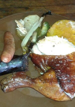 Una foto de Pollo a la naranja y curry en horno de barro
