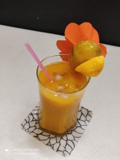 आमरस (Aamras recipe in Hindi) रेसिपी मुख्य फोटो