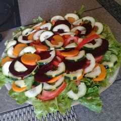 A picture of Ensalada mixta.