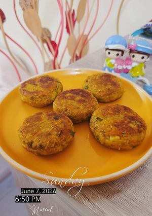 A picture of White Poha Cutlet.