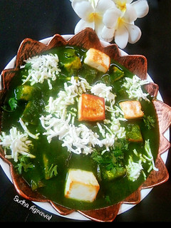 A picture of Rajasthani Dhaba Style Palak Paneer.