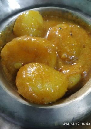 নিরামিষ আলুর দম (niramish aloor dum recipe in Bengali) রেসিপির প্রধান ছবি