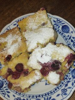 Meggyes- diós süti recept fotója