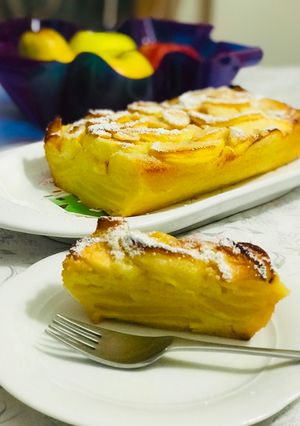 A picture of AMIEs APPLE BREAD.