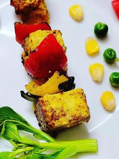 जीरा पनीर टिक्का (jeera paneer tikka recipe in Hindi) रेसिपी मुख्य फोटो