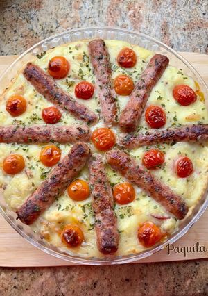 Una foto de ⚜️Pastel salado de salchicha con patata ⚜️