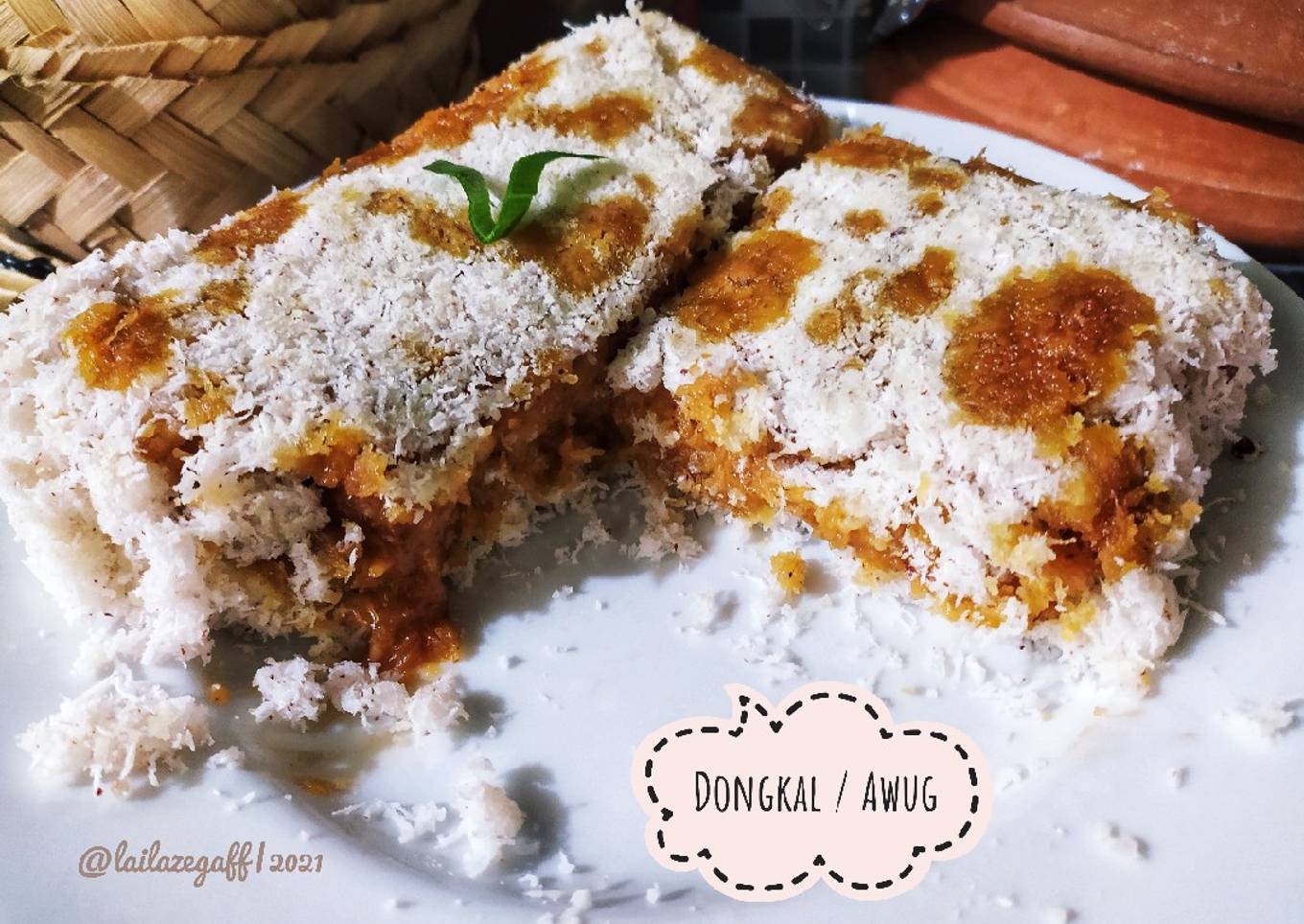 Kue Dongkal / Awug (Kuliner khas Depok)