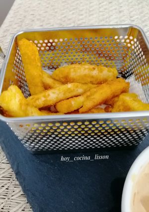 Una foto de Bastones de Halloumi