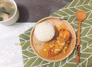 Hình của món Cá hồi sốt thơm bơ tỏi cho bé 1Y.