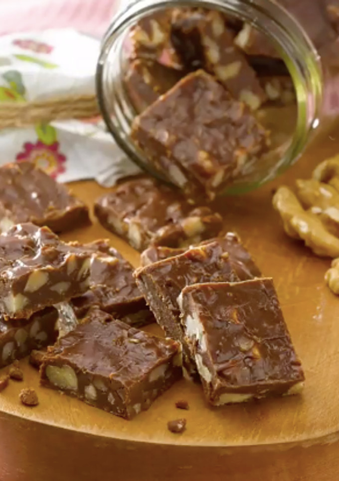 Una foto de Calugas de chocolate y nuez