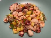 Una foto de ceviche de mango