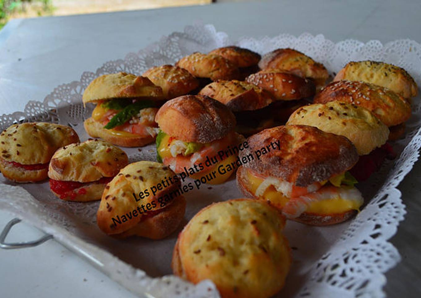 Navettes garnies pour Garden Party