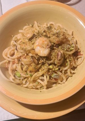 Foto di Troccoli ai gamberi con granella di pistacchio🍝🦐