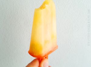 Una foto de El mejor palito helado (polo) de naranja del mundo! Completamente natural y sin azúcar. Ideal para los más pequeñitos!