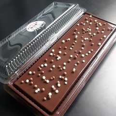 A picture of Puding brownies.