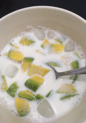 Foto resep Sup alpukat simple