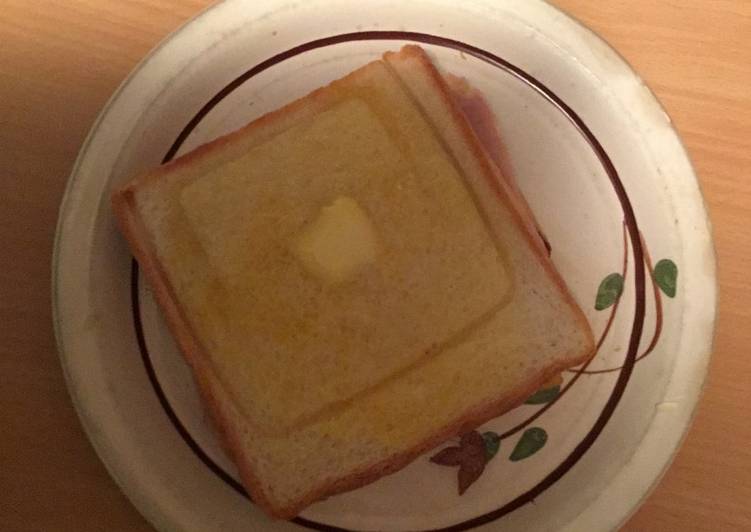 Sandwich de queso con membrillo y mermelada de higos