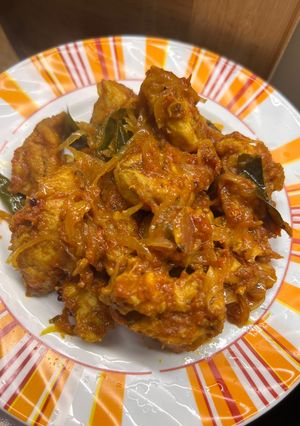 A picture of Chicken Ularthiyathu.