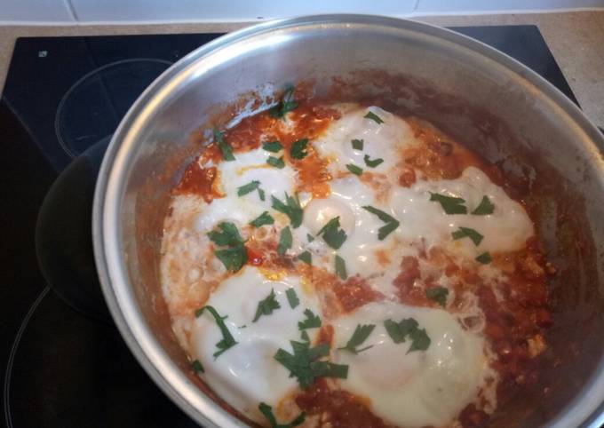 Simple Way to Make Super Quick Homemade Shakshuka w feta