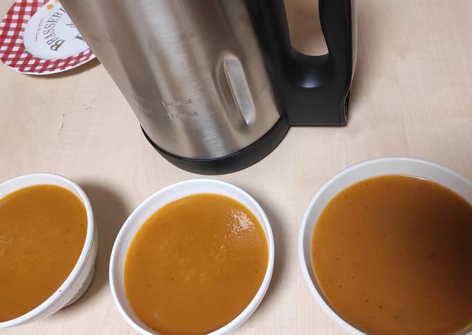 Machine à soupe : Potage aux carottes de Brigitte Alouqua - Cookpad