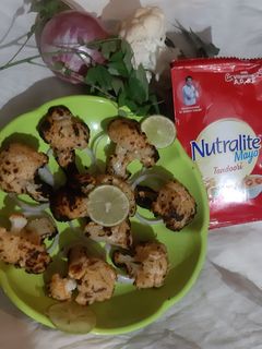 तंदुरी गोभी (tanduri ghobhi recipe in marathi) रेसिपी चे मुख्य फोटो