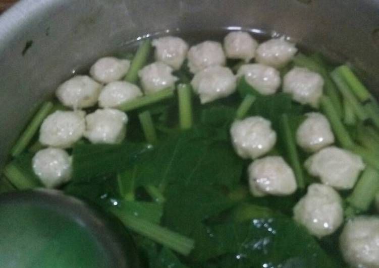 Resep Sayur bening sawi oleh eka kiki muliawati - Cookpad