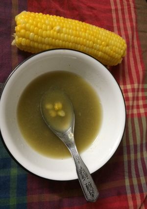 A picture of Hot drumstick soup.
