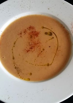 Une photo de Velouté de fèves séchés / Bissara