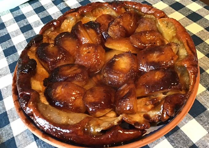 Recipe of Tarte renversée caramélisée pommes et bananes