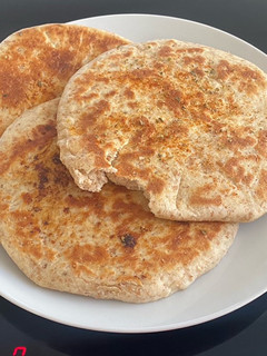 A picture of Turkish Bread.