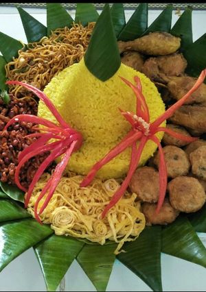 Foto resep Tumpeng Nasi Kuning