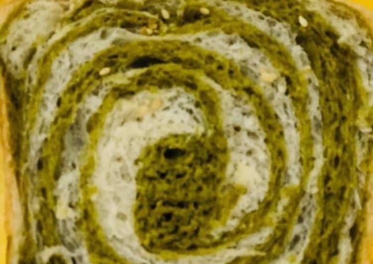 Steps to Make Award-winning Spinach spiral bread