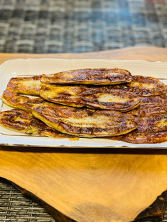 عکسی از دستور سرخ کردن بادمجان با سفیده تخم مرغ🍆🥚