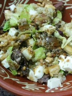 Una foto de Ensalada de quinoa