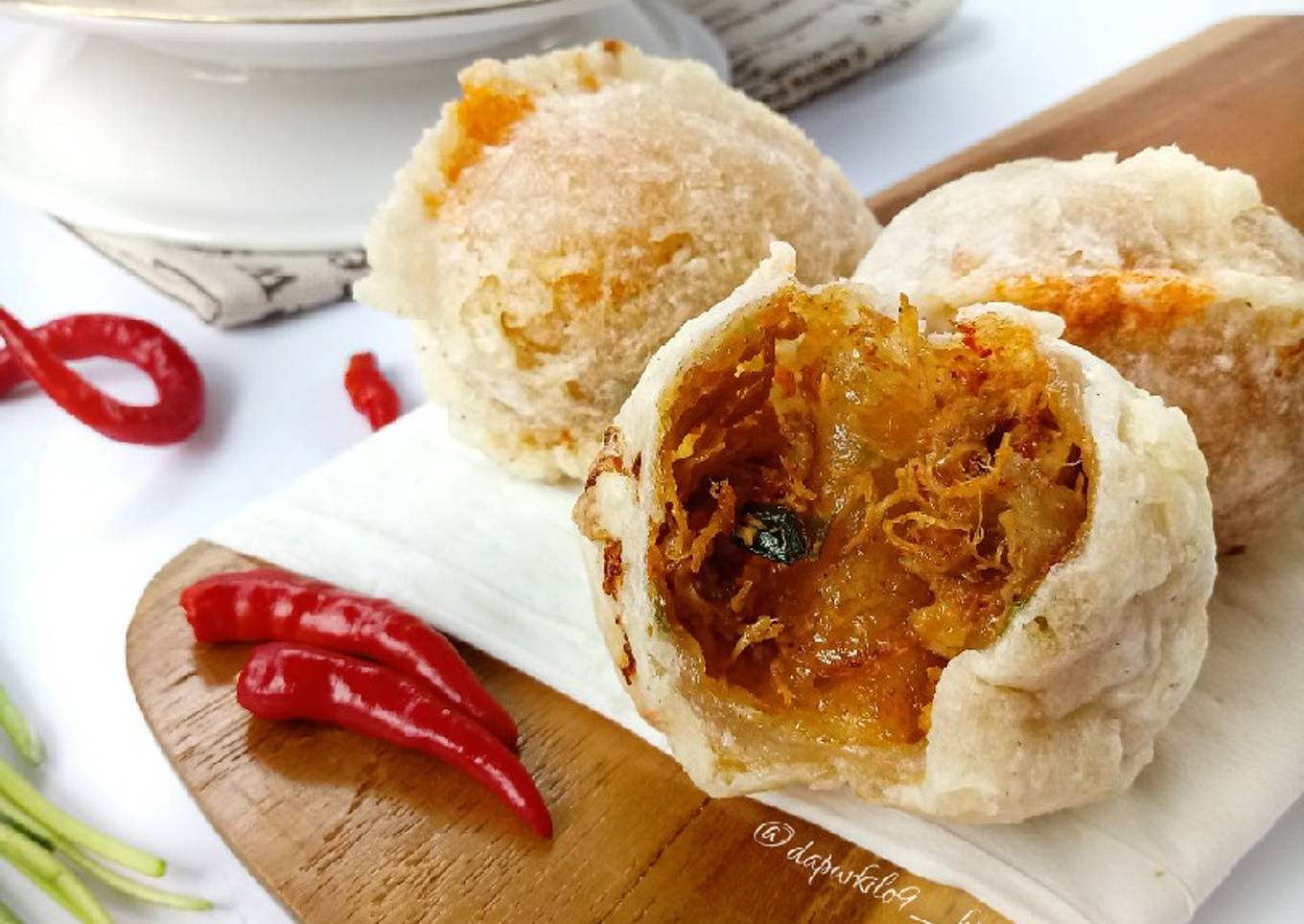 Cireng isi Ayam Balado