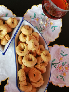 Foto di Tarallini pugliesi al vino bianco e finocchietto
