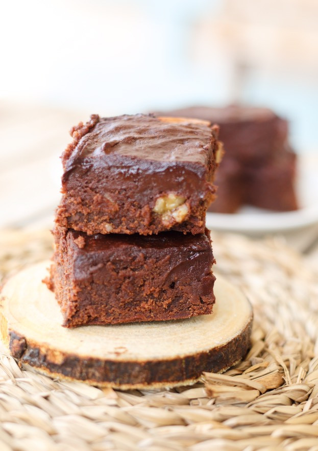 Una foto de Brownie con nueces