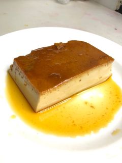 Una foto de 🍮 Flan de café ☕️ 🍽