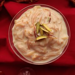 A picture of Vermicelli Custard.