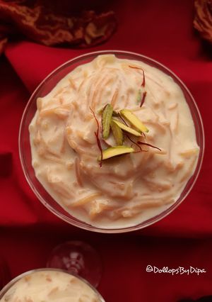 A picture of Vermicelli Custard.