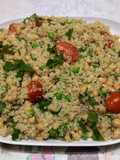 Superfood Salad with Quinoa and Chickpeas