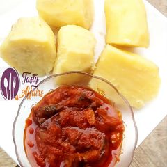 A picture of Sweet potatoes and dry fish stew.