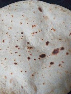 A picture of My soft gol roti.