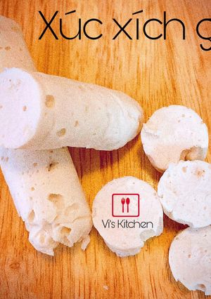 Hình của món Xúc xích gà cho bé.