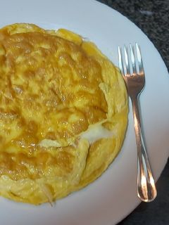 Una foto de Tortilla francesa con queso