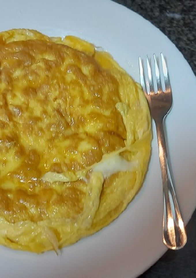 Una foto de Tortilla francesa con queso