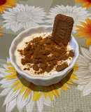 Porridge lotus con yogurt greco e fragole