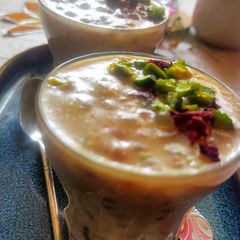 A picture of Sabudana pista kheer.