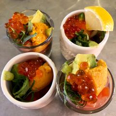 A picture of Deluxe Oyster 🦪 Shooters.